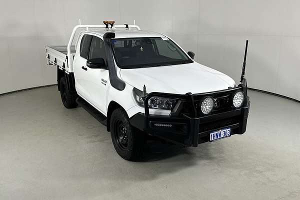 2022 Toyota Hilux SR (4x4) GUN126R 4X4