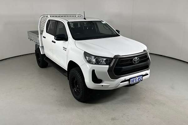 2020 Toyota HILUX SR (4x4) GUN126R FACELIFT 4X4