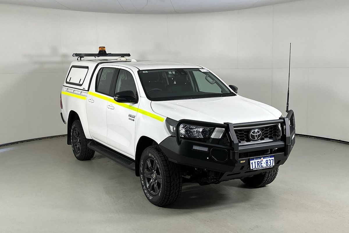 2024 Toyota HILUX SR (4x4) GUN126R 4X4