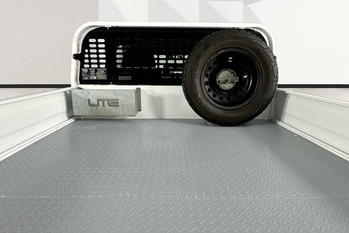 2021 Toyota HILUX SR (4x4) GUN126R 4X4