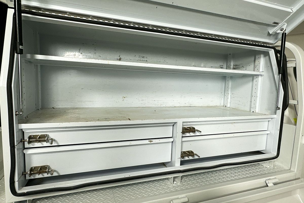 2019 Toyota HILUX SR (4x4) GUN126R MY19 4X4