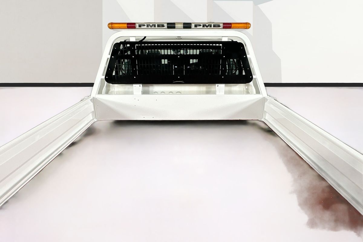 2022 Toyota HILUX SR (4x4) GUN126R 4X4