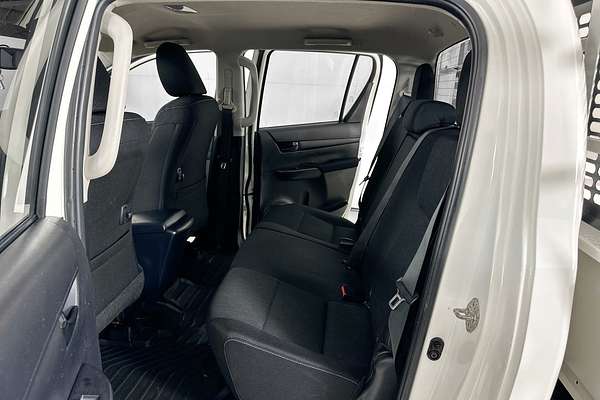 2021 Toyota HILUX SR (4x4) GUN126R 4X4