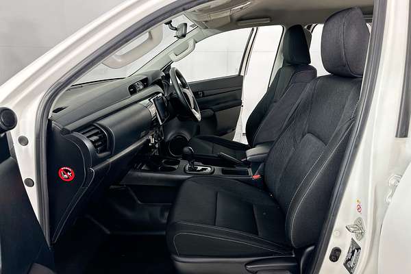 2019 Toyota HILUX SR HI-RIDER GUN136R MY19 REAR WHEEL DRIVE