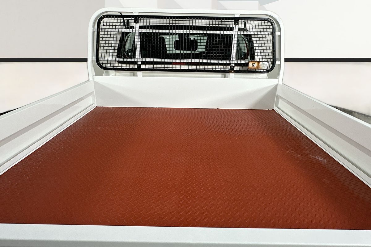 2020 Toyota HILUX SR (4x4) GUN126R MY19 UPGRADE 4X4