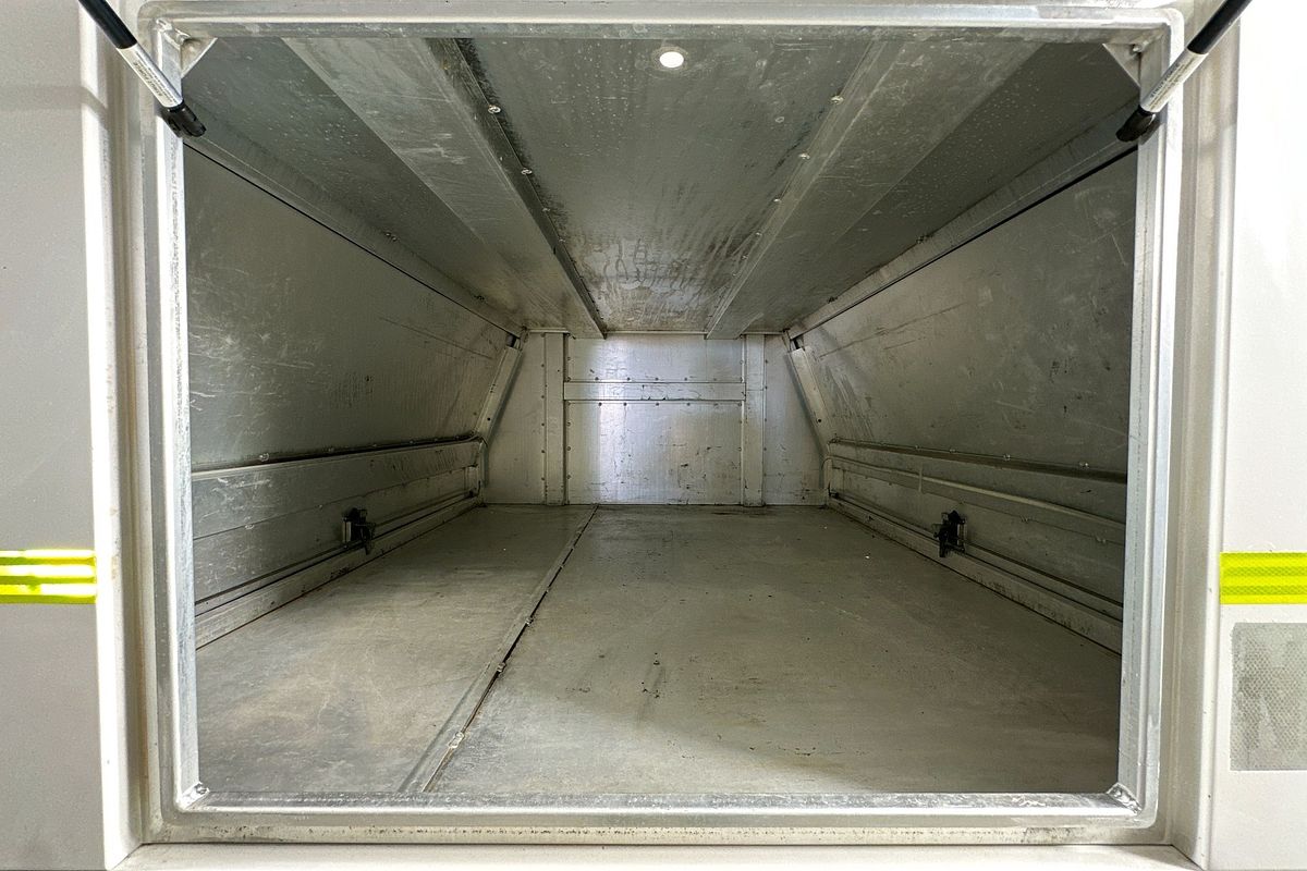 2019 Toyota HILUX SR (4x4) GUN126R MY19 4X4