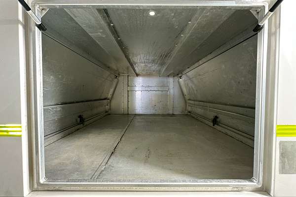 2019 Toyota HILUX SR (4x4) GUN126R MY19 4X4