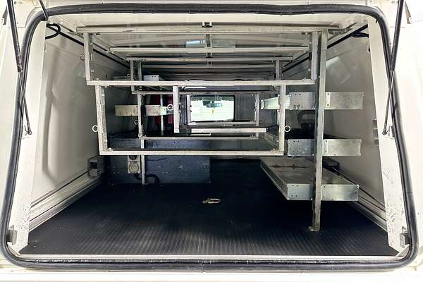 2020 Toyota HILUX SR (4x4) GUN126R FACELIFT 4X4