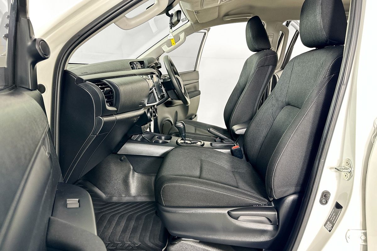 2022 Toyota HILUX SR (4x4) GUN126R 4X4