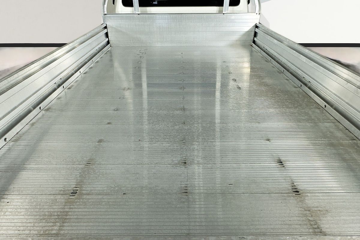 2020 Toyota HILUX WORKMATE HI-RIDER GUN135R FACELIFT 4x2