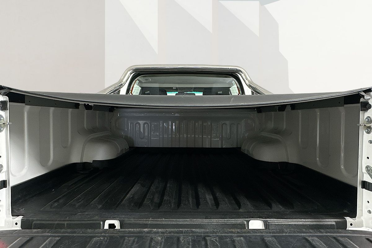 2020 Toyota HILUX SR (4x4) GUN126R MY19 UPGRADE 4X4