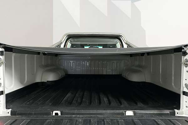 2020 Toyota HILUX SR (4x4) GUN126R MY19 UPGRADE 4X4