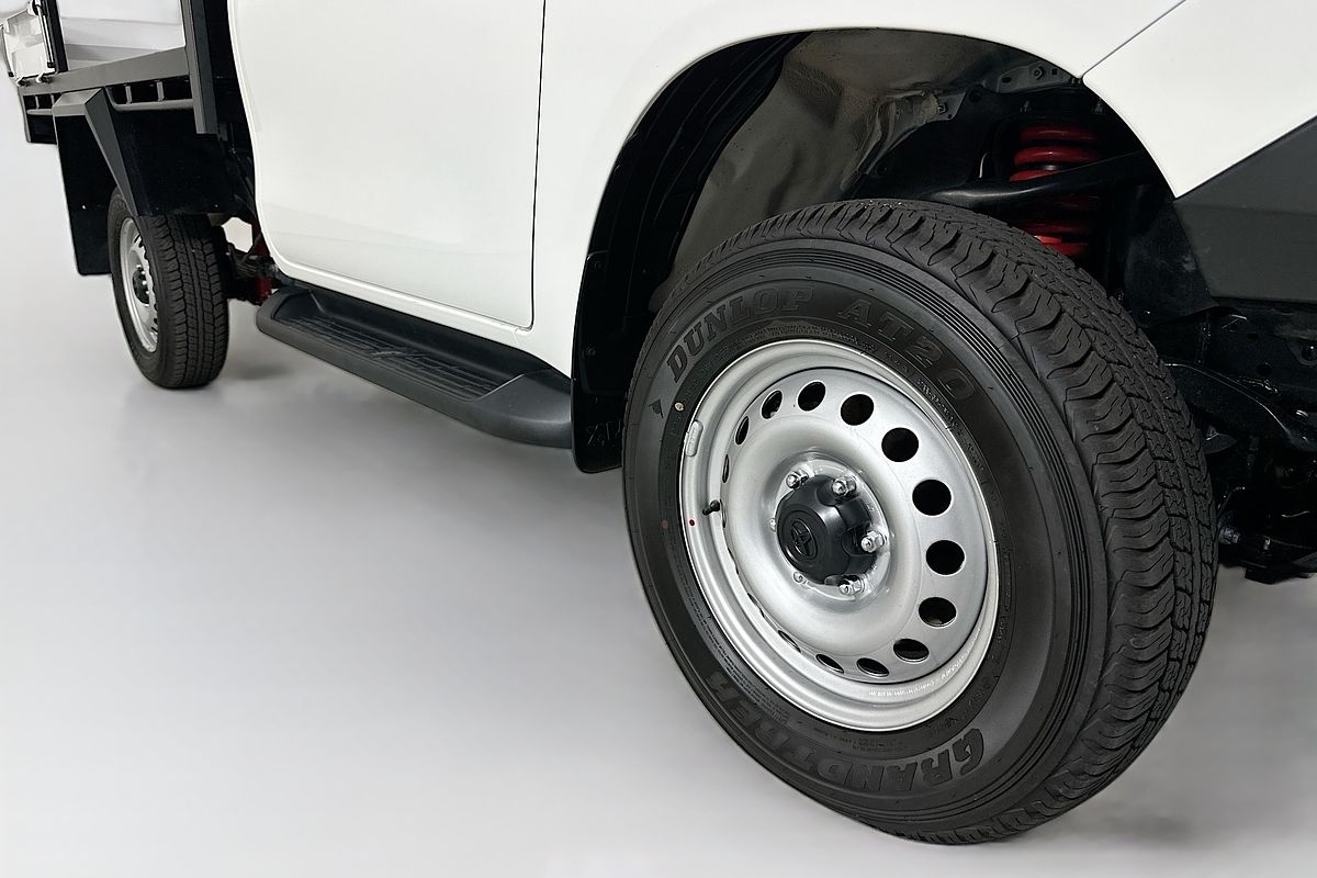 2025 Toyota HILUX SR (4x4) GUN126R RC 4X4