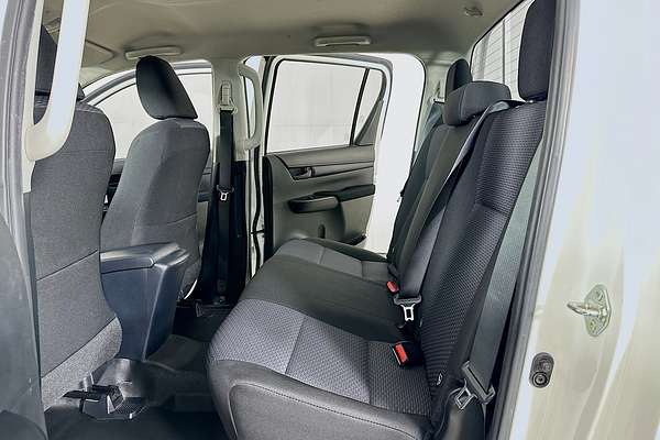 2021 Toyota HILUX WORKMATE (4x4) GUN125R 4X4