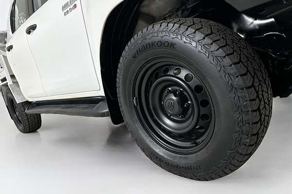 2021 Toyota Hilux SR GUN126R 4X4