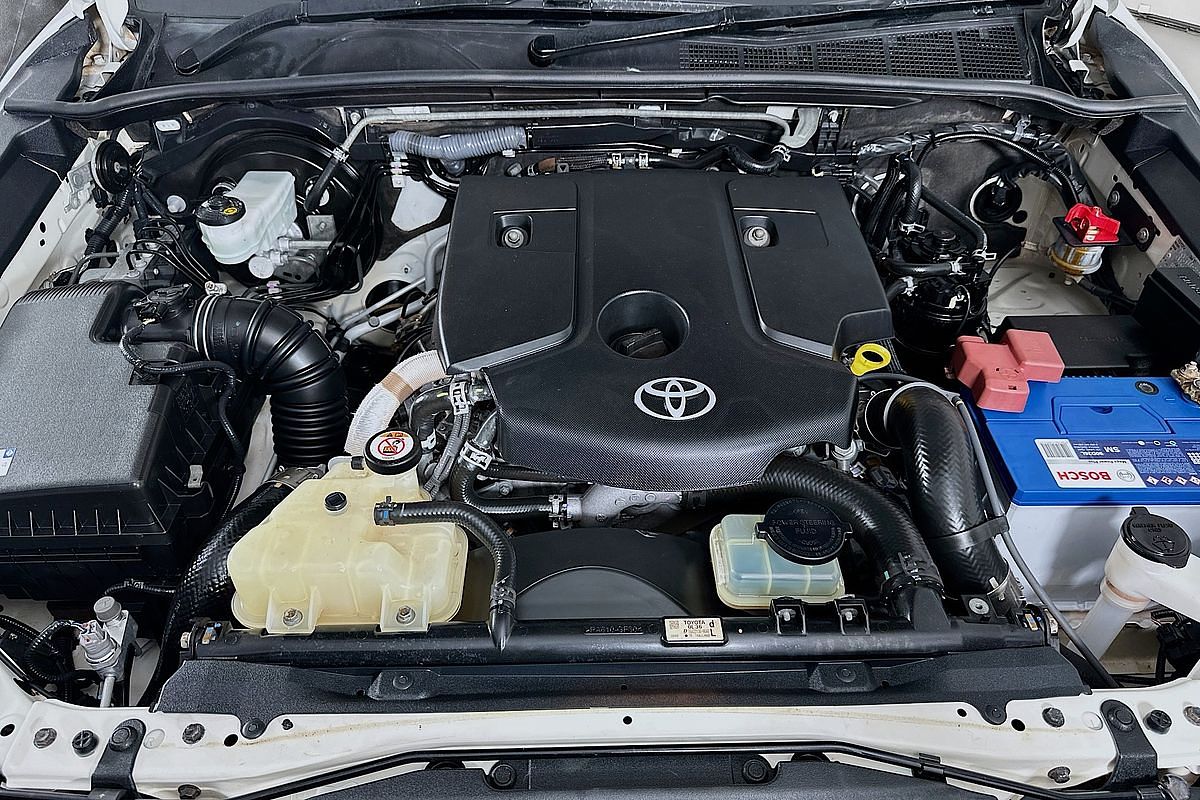 2021 Toyota HILUX SR (4x4) GUN126R FACELIFT 4X4