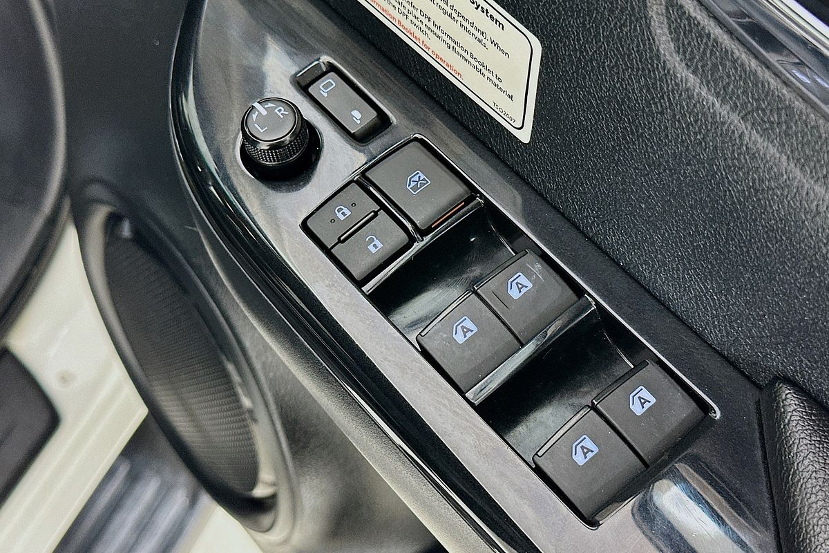 2021 Toyota HILUX ROGUE (4x4) GUN126R 4X4