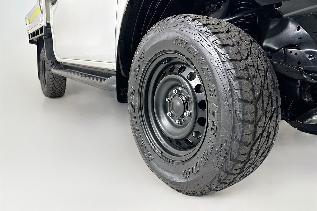 2020 Toyota HILUX SR (4x4) GUN126R FACELIFT 4X4