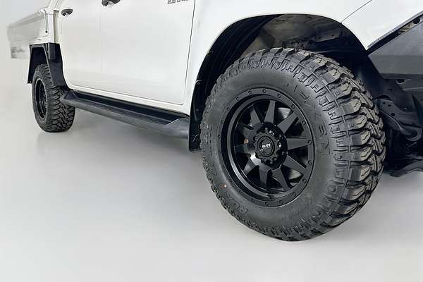 2020 Toyota HILUX SR (4x4) GUN126R FACELIFT 4X4