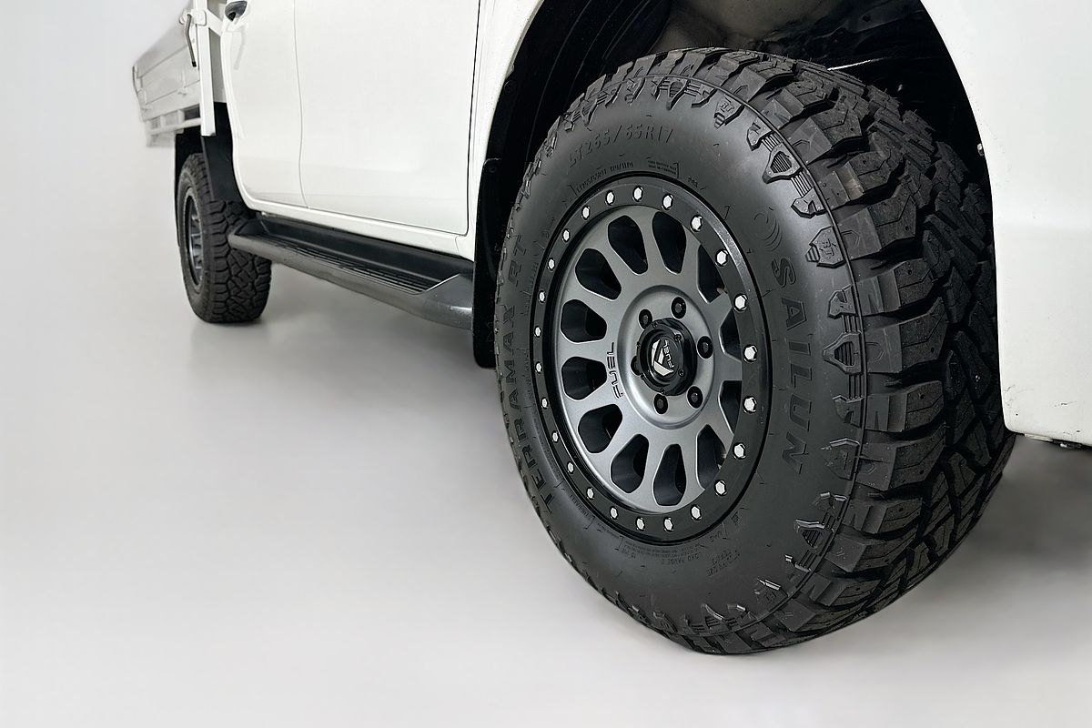 2020 Toyota HILUX SR (4x4) GUN126R MY19 UPGRADE 4X4