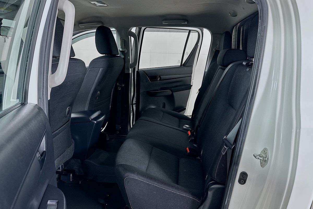 2021 Toyota HILUX SR GUN126R 4X4