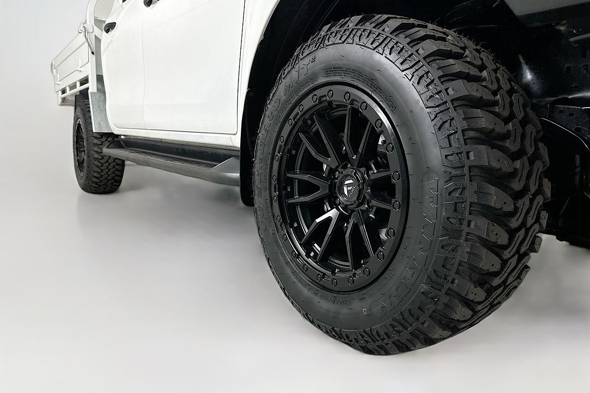 2019 Toyota HILUX SR (4x4) GUN126R MY19 4X4