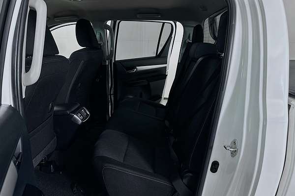 2019 Toyota Hilux SR5 GUN126R 4X4