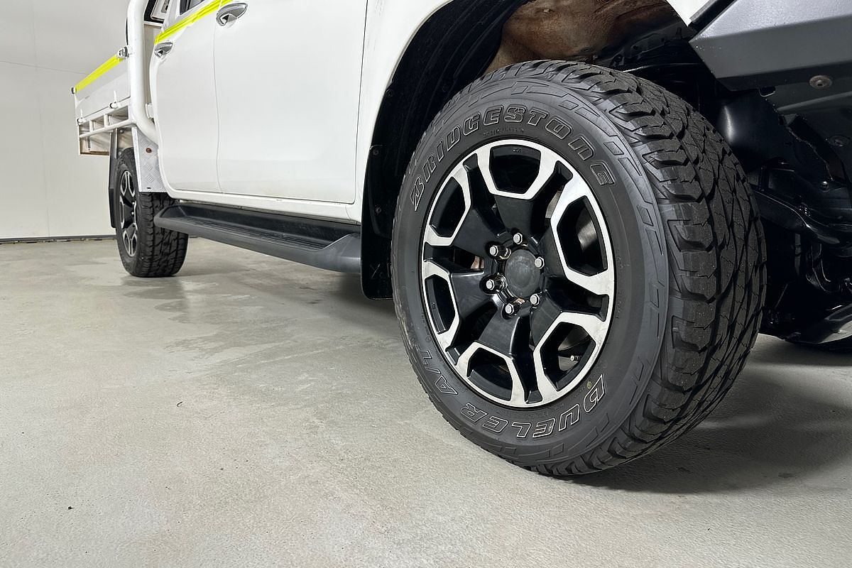 2021 Toyota HILUX SR5 (4x4) GUN126R FACELIFT 4X4