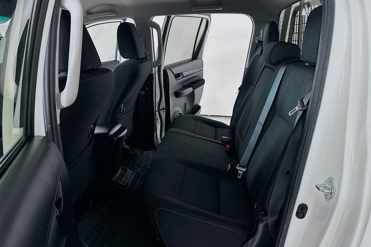 2020 Toyota HILUX SR GUN126R 4X4