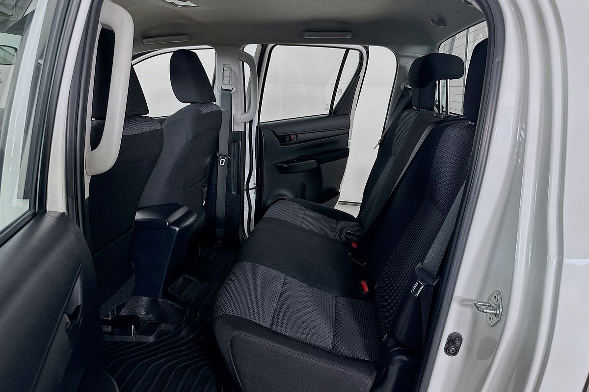 2017 Toyota HILUX WORKMATE (4x4) GUN125R MY17 4X4
