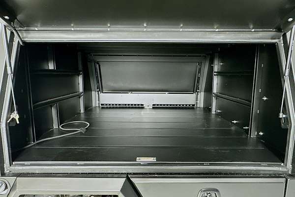 2024 Toyota HILUX SR GUN126R 4X4