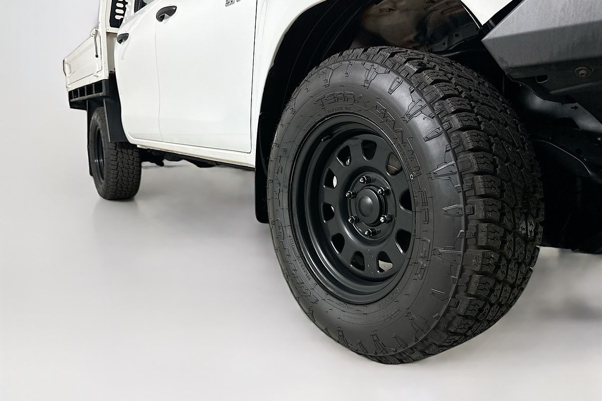 2020 Toyota HILUX SR (4x4) GUN126R MY19 UPGRADE 4X4