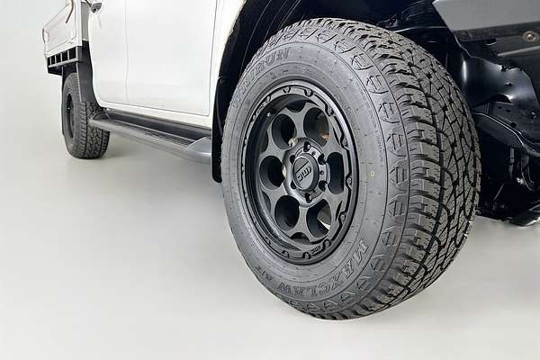 2020 Toyota HILUX SR (4x4) GUN126R MY19 UPGRADE 4X4
