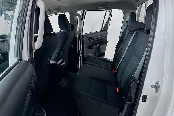 2022 Toyota HILUX SR HI-RIDER (4x2) GUN136R REAR WHEEL DRIVE