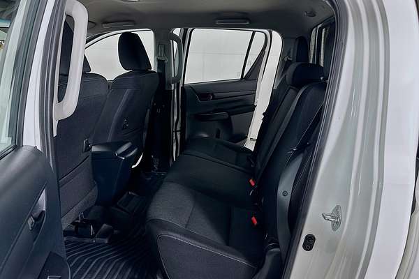 2022 Toyota HILUX SR (4x4) GUN126R 4X4
