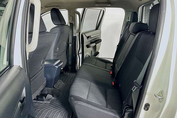 2022 Toyota HILUX SR (4x4) GUN126R 4X4