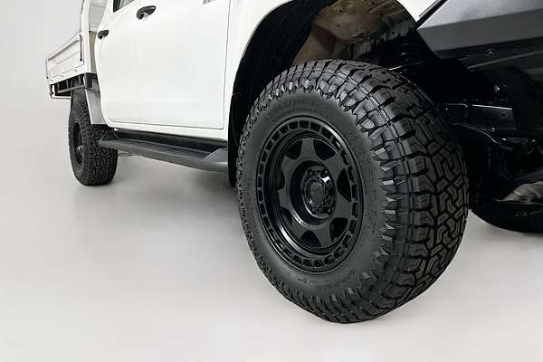 2019 Toyota HILUX SR (4x4) GUN126R MY19 4X4