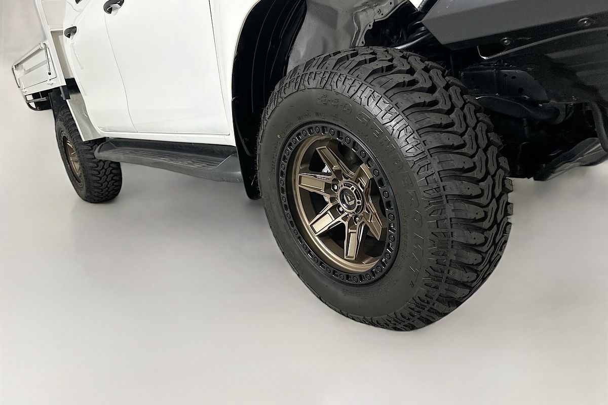 2020 Toyota HILUX SR (4x4) GUN126R MY19 UPGRADE 4X4
