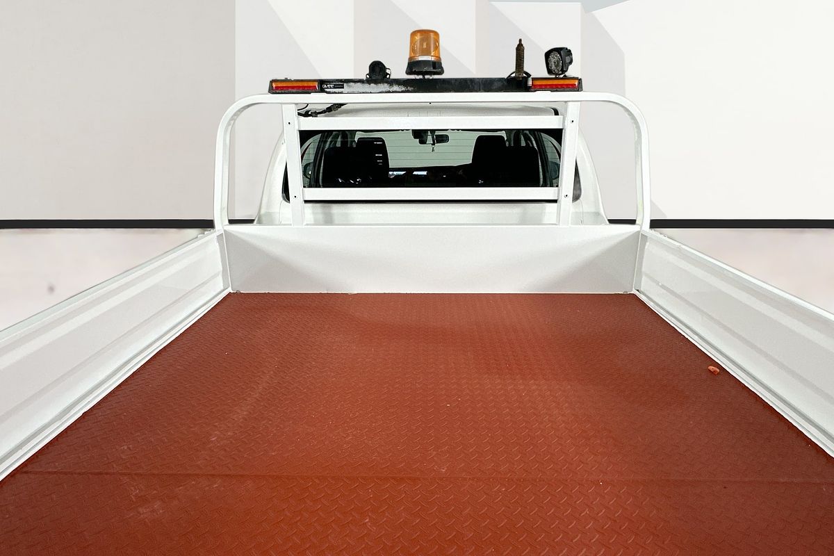 2020 Toyota HILUX SR (4x4) GUN126R FACELIFT 4X4