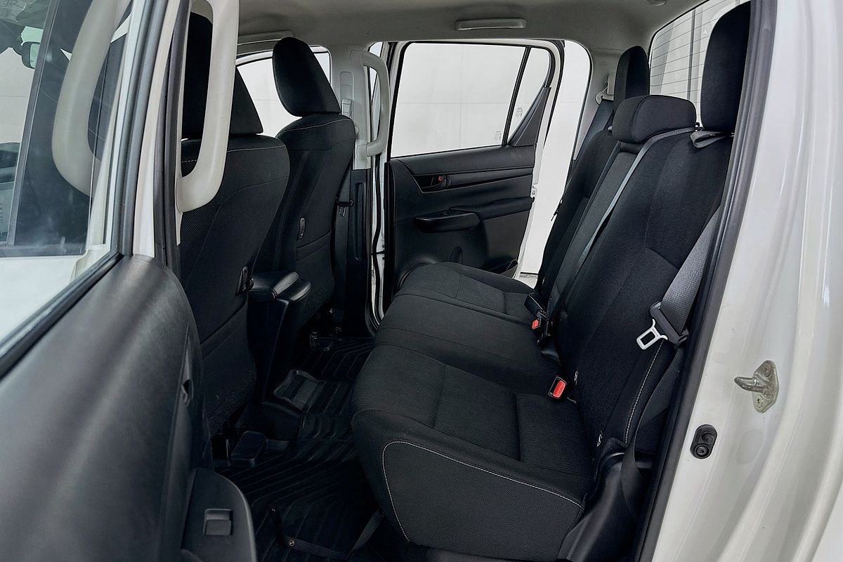 2022 Toyota HILUX SR HI-RIDER (4x2) GUN136R REAR WHEEL DRIVE