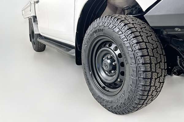 2020 Toyota HILUX SR (4x4) GUN126R FACELIFT 4X4