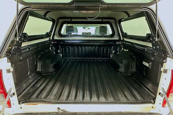 2020 Toyota HILUX SR (4x4) GUN126R MY19 UPGRADE 4X4