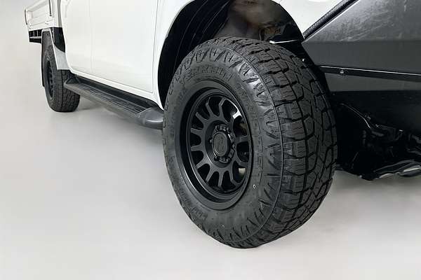 2021 Toyota HILUX SR (4x4) GUN126R FACELIFT 4X4