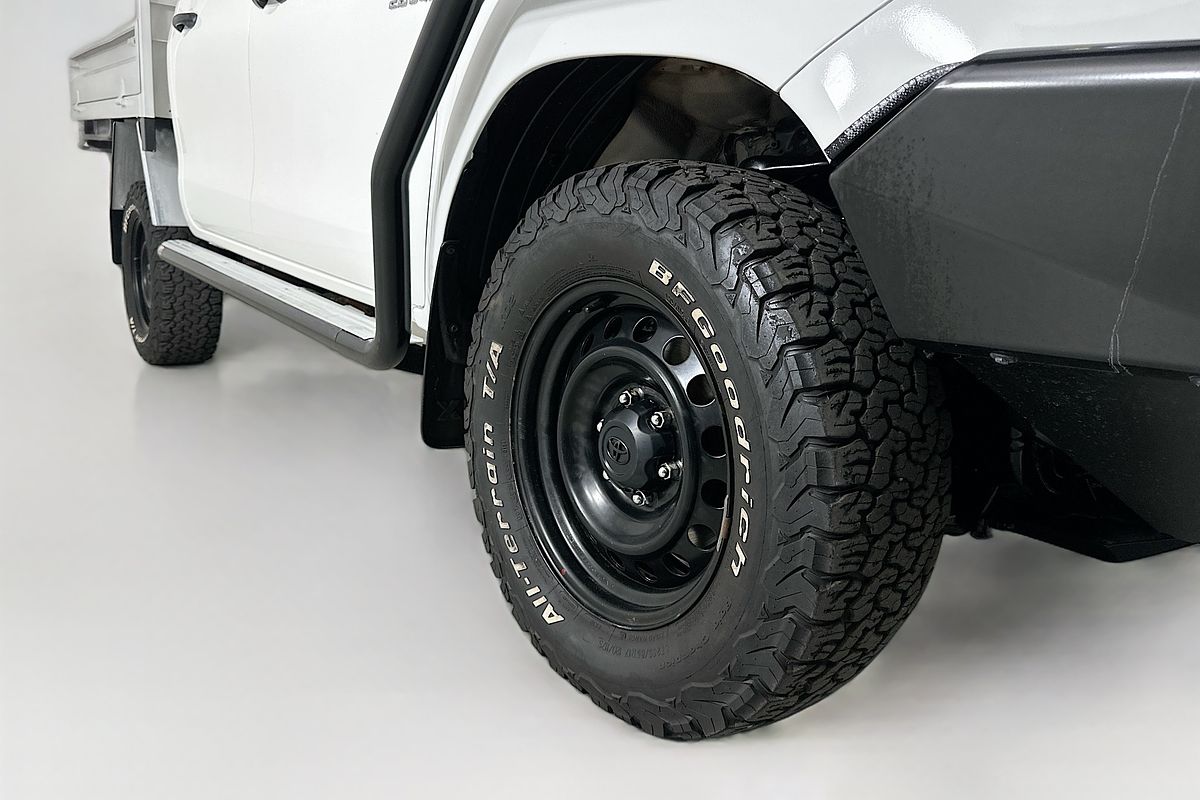 2020 Toyota HILUX SR (4x4) GUN126R MY19 4X4