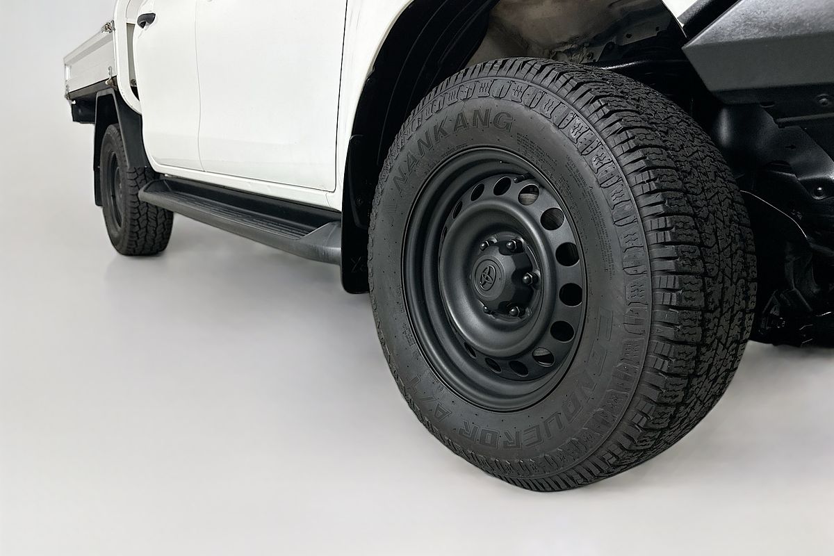 2020 Toyota HILUX SR (4x4) GUN126R FACELIFT 4X4