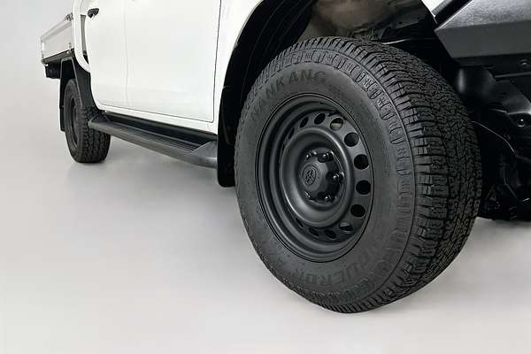 2020 Toyota HILUX SR (4x4) GUN126R FACELIFT 4X4