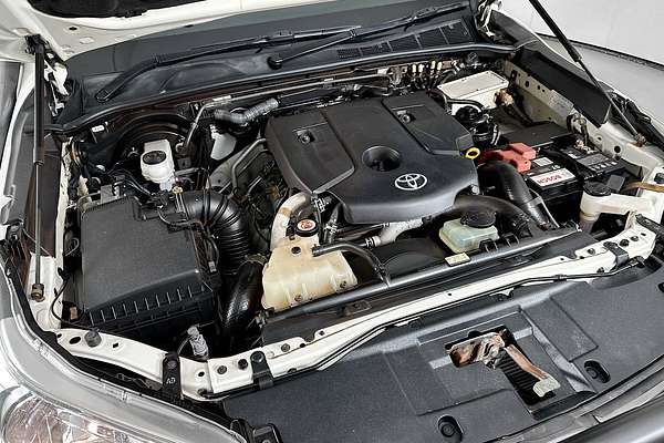 2021 Toyota HILUX SR (4x4) GUN126R 4X4