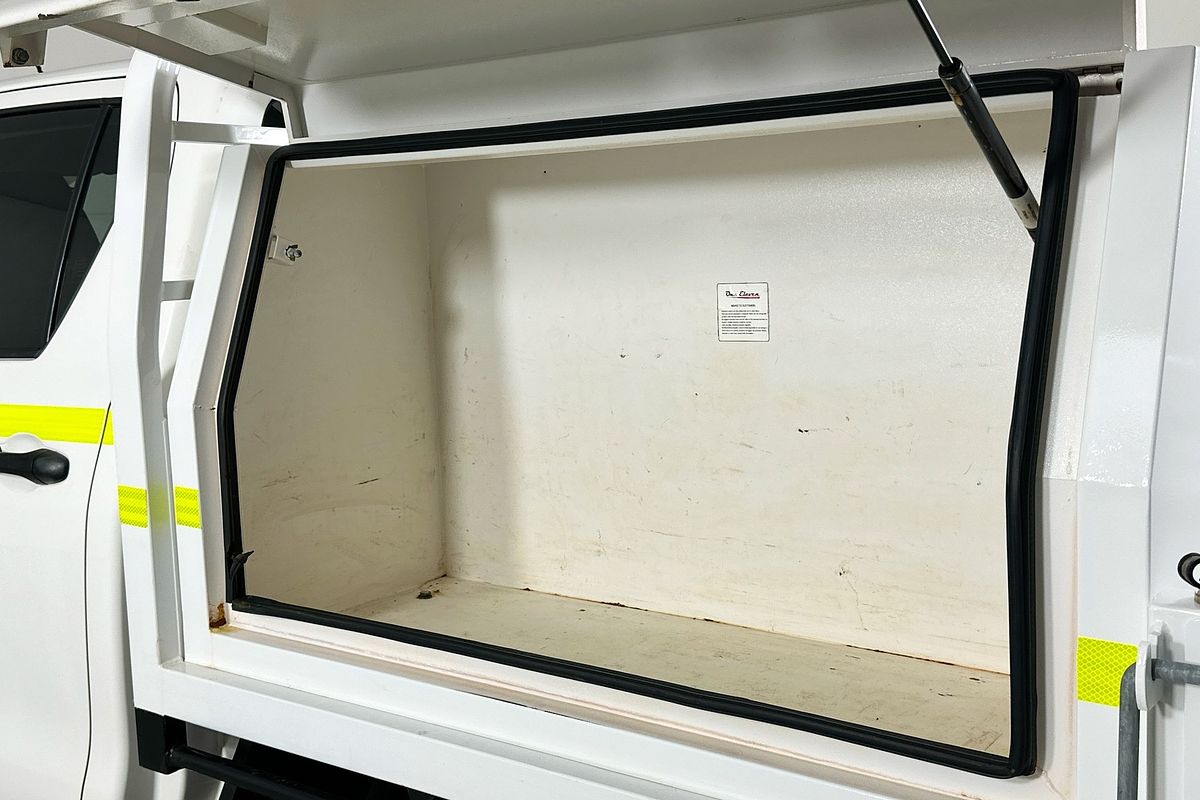 2021 Toyota HILUX SR (4x4) GUN126R 4X4