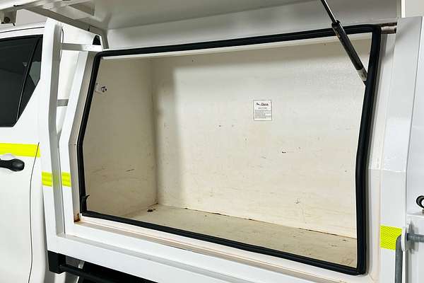 2021 Toyota HILUX SR (4x4) GUN126R 4X4