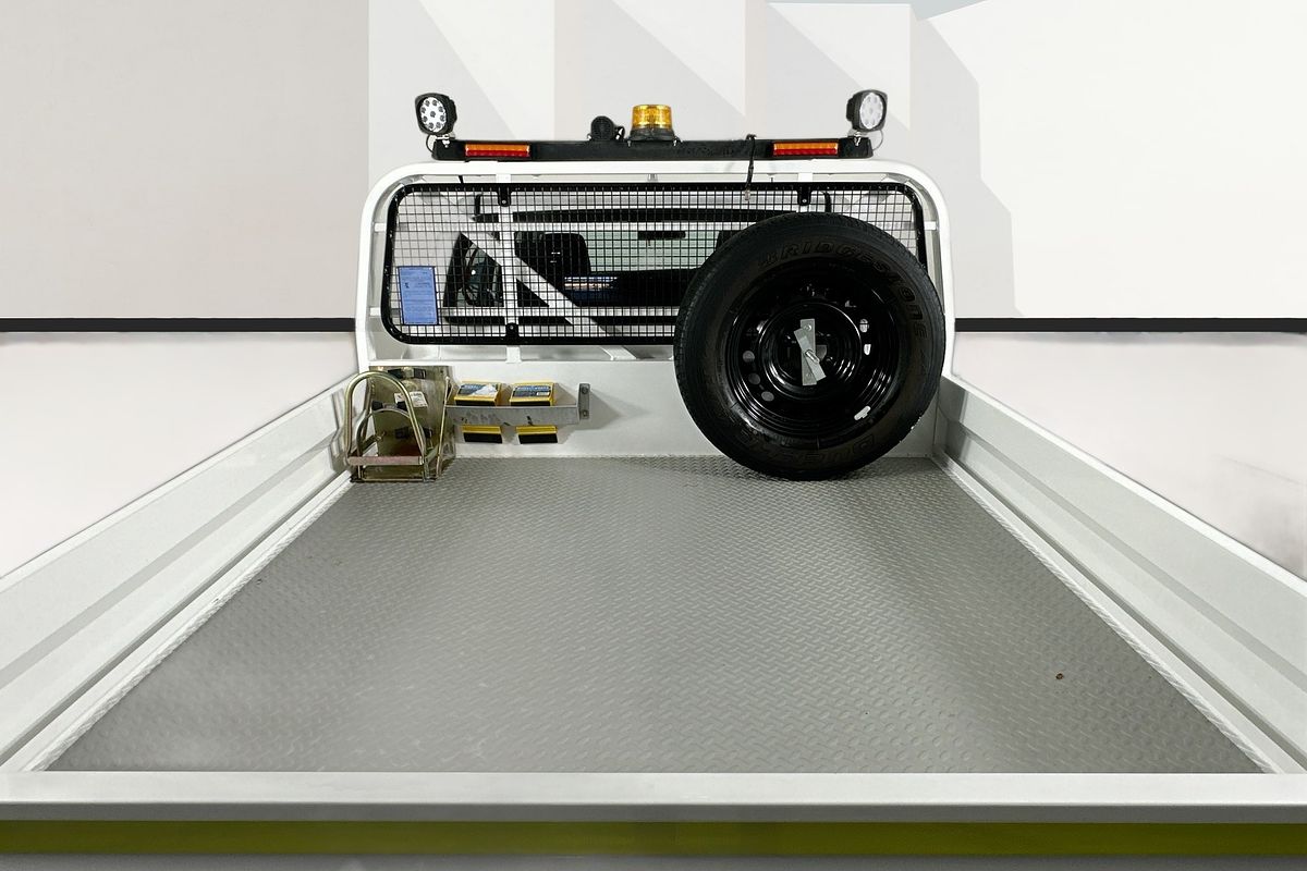 2022 Toyota HILUX SR (4x4) GUN126R 4X4